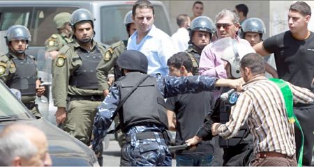 Communiqués du Centre d’information sur la Résistance en Palestine : Répression de l’AP, suppression du Droit au Retour, nouvelles de la prisonnière Isra’ Ja’abis